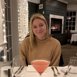 Meet your Posher, Amy